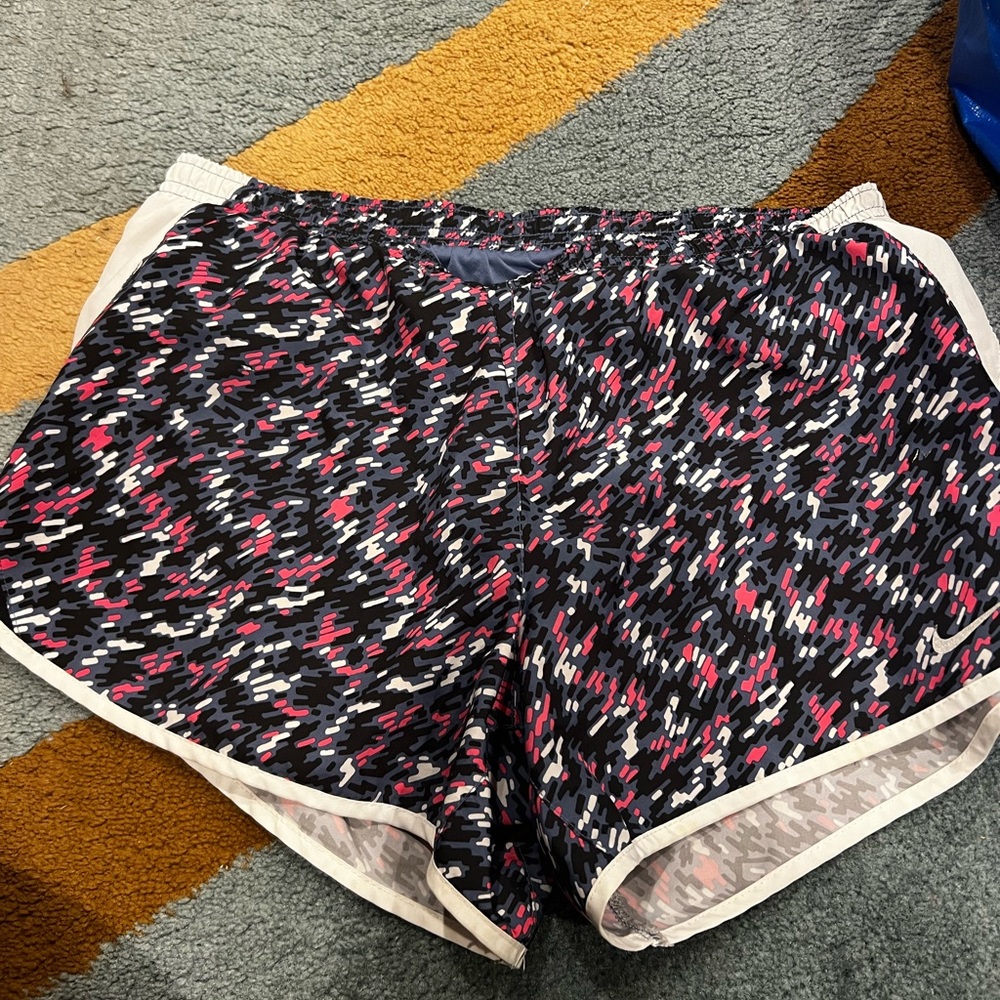 Nike drift shorts - size medium!